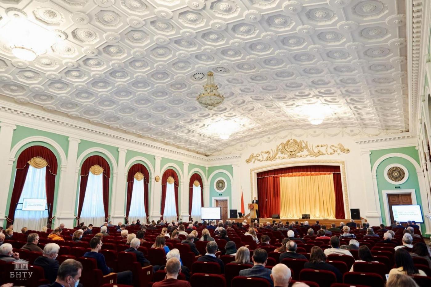 В БНТУ состоялось открытие XIX Международной научно-технической конференции «Наука – образованию, производству, экономике»